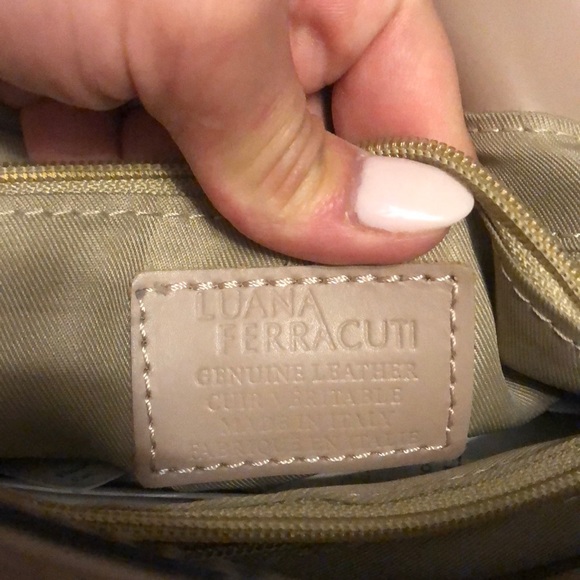 Purse - Picture 3 of 3